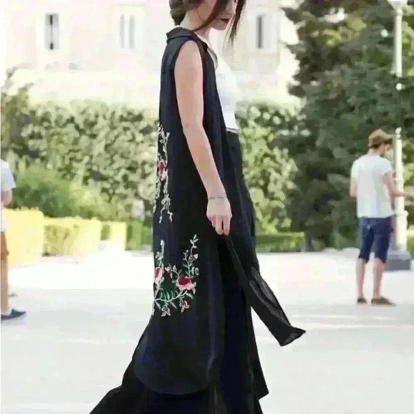 ZARA EMBROIDERED FLORAL SHIRT TUNIC- A42 - Picture 7 of 8